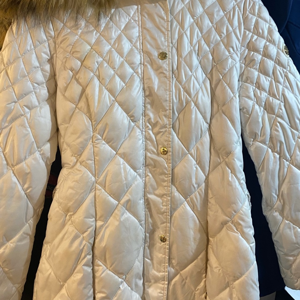 Guess size Medium on women’s